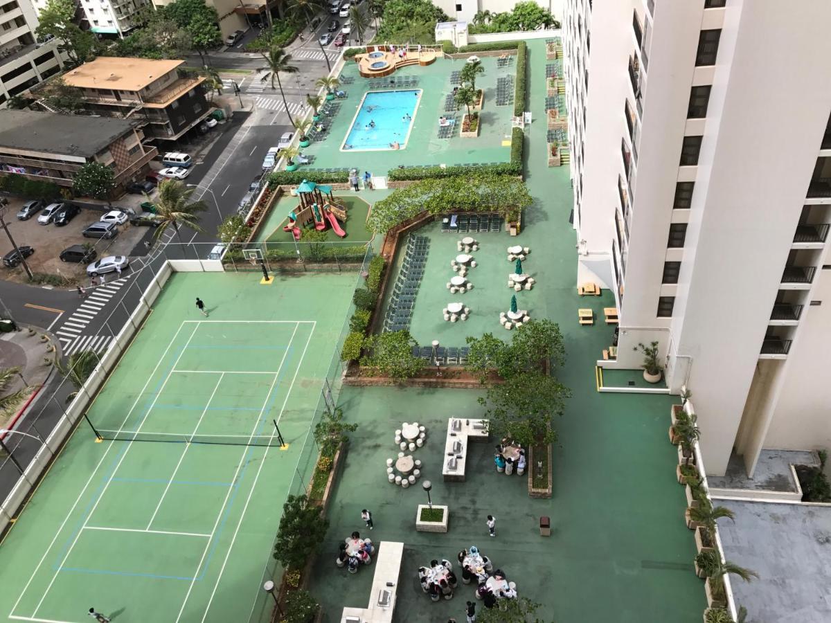 Waikiki Banyan Apartment Хонолулу Екстериор снимка