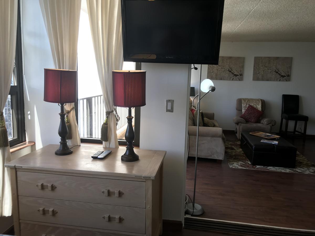 Waikiki Banyan Apartment Хонолулу Екстериор снимка